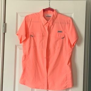 Columbia Short-sleeved Button Up